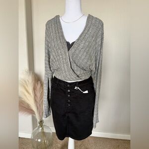 NWT - Women’s Heather Gray Dolman Sleeve Sweater